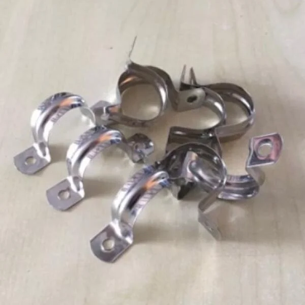 Cùm omega inox 304