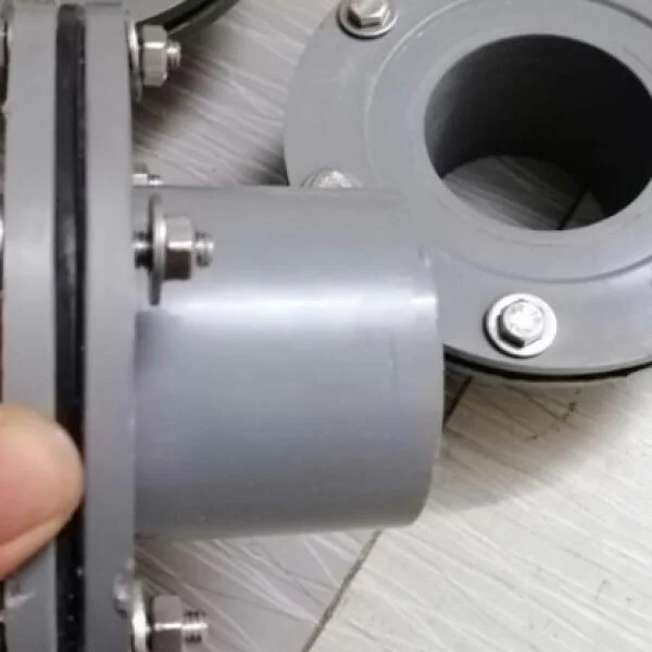 Mặt bích nhựa 114