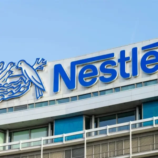 Nestlé Việt Nam thu hồi 17 lô sữa NAN 'phòng ngừa' nhiễm độc