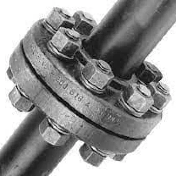 Nối ống bằng mặt bích