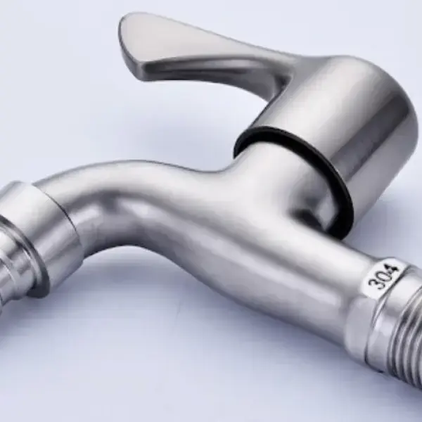 Van nước inox