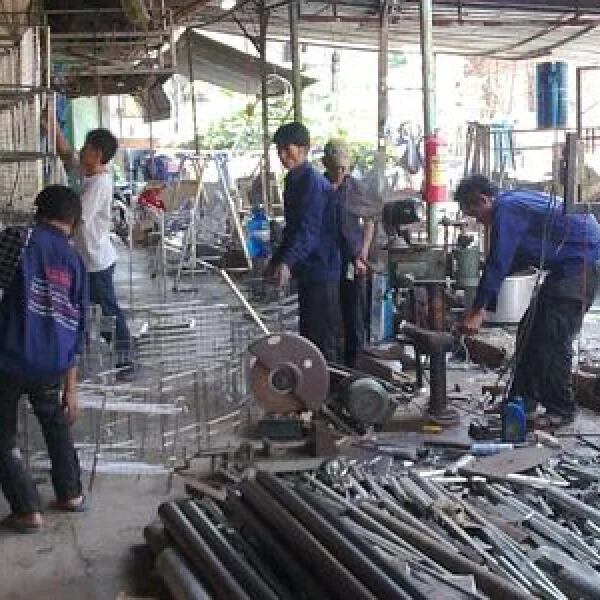 Xưởng inox