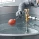 Việc lắp phao cơ bồn nước inox