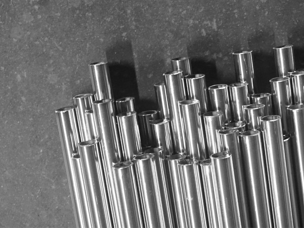 Ống inox 304 phi 21 là một loại ống thép không gỉ được...